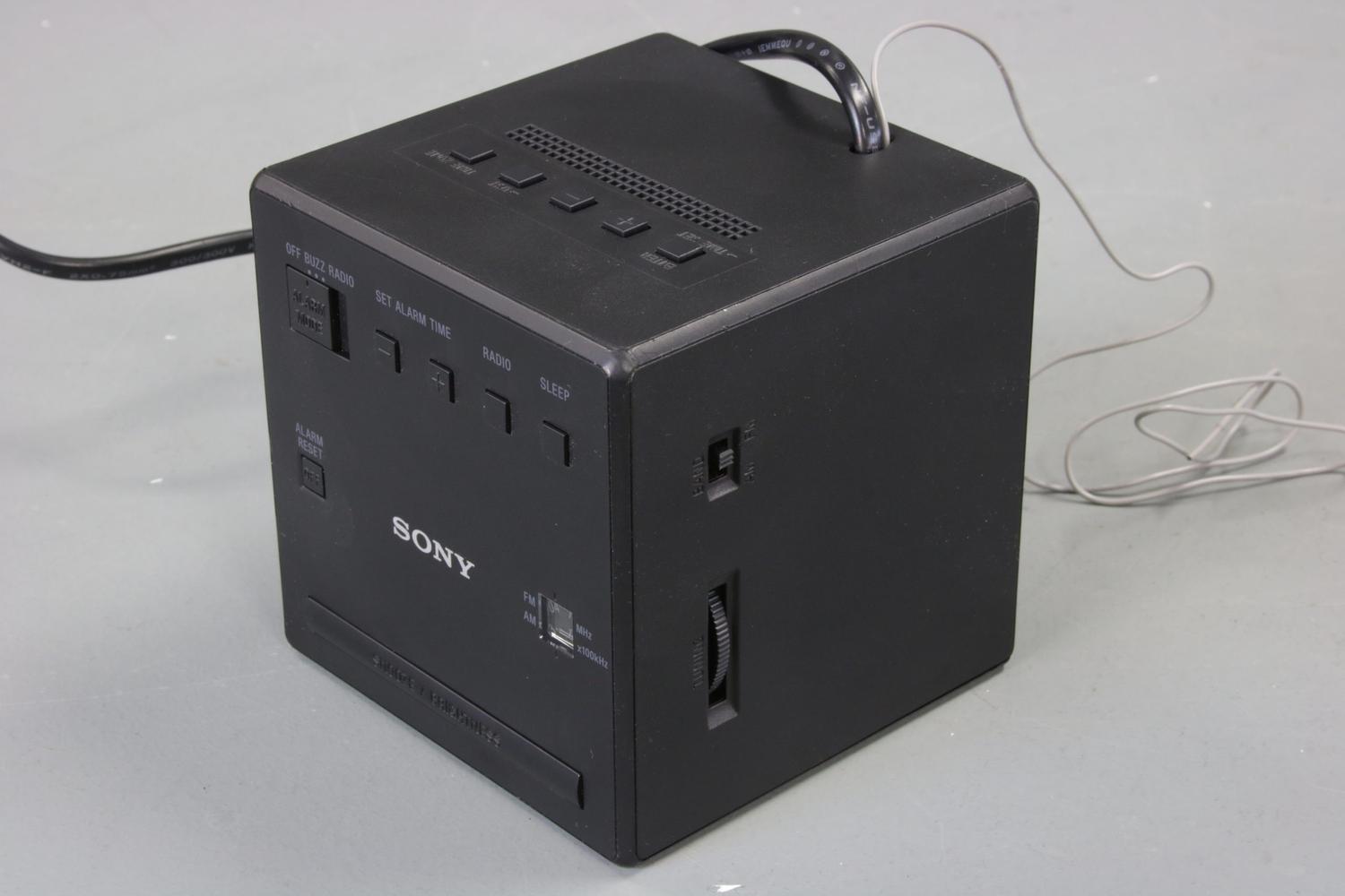 Sony ICF-C1 Radioväckarklocka svart